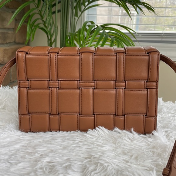 MICHAEL KORS ~ Ivy Large Clutch Crossbody Luggage ~ Vegan Faux Leather ~ NWT! - Picture 6 of 12